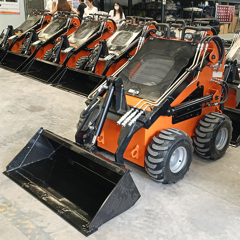 Pemuat Skid Steer Kecil